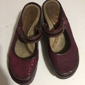 White Mountain clogs. Ox blood color.